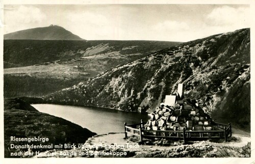 AK Riesengebirge 1937 Donathdenkmal Teich Hampel-Baude Schneekoppe / Krummhübel