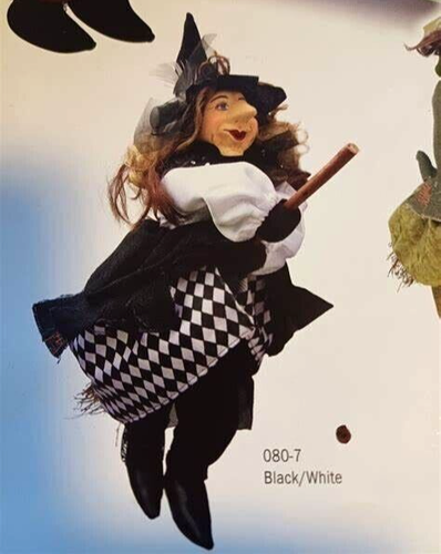 Sawley Fine Arts Witches of Pendle Black and White Tizzy Flying Witch, 35cm. - Picture 9 of 9