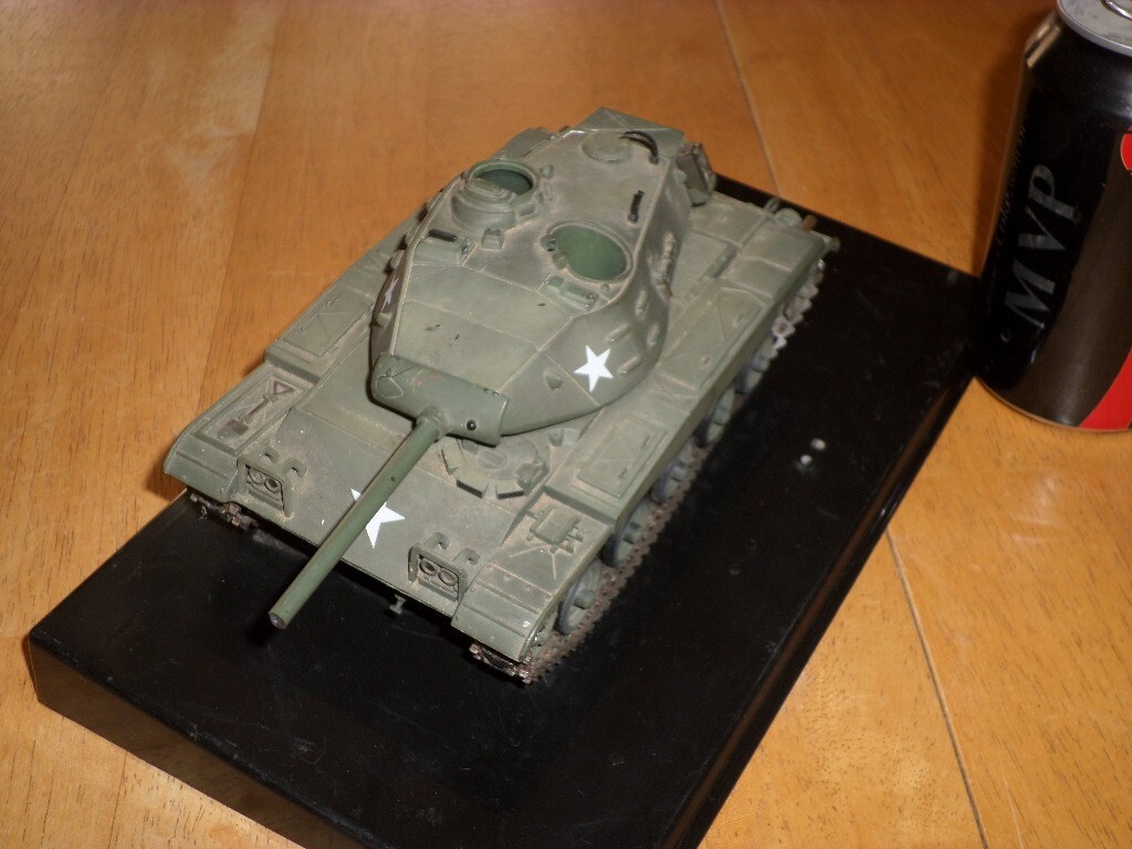 RCタンクブルドッグ US Army M-41 Walker Bulldog, Plastic Tank, 21st Century Toys (1:32