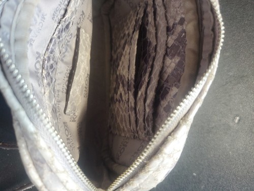 Michael Kors Snakeskin Python Wallet Embossed Leather Purse Crossbody Organizer - Picture 6 of 10