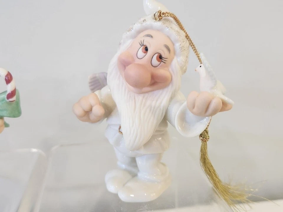 Disney Lenox Snow White & the Seven Dwarf's Ornament Set of 7 Dwarfs - Image 4 of 4