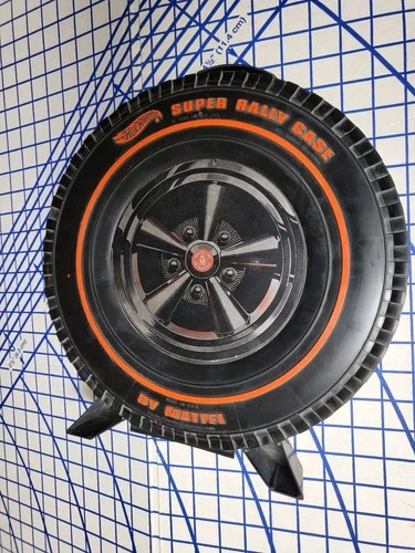 1968 HOT WHEELS REDLINE SUPER RALLY CASE 24 CAR HOLDER MATTEL w/ DECALS