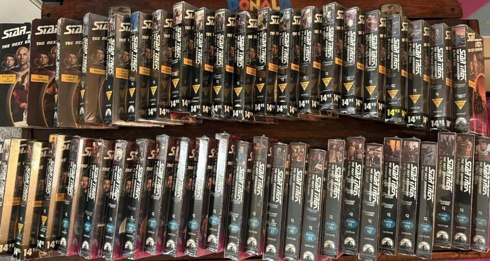 Star Trek The Next Generation Sealed (except 2) VHS Tapes Lot 47 - Image 3 of 4