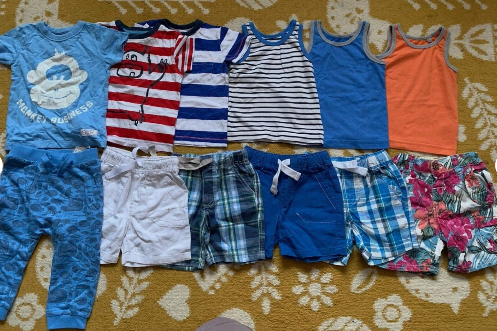 NEXT baby boys Summer clothes Big Mixed bundle, Shorts & T Shirts. 9-12 Mth
Opens in a new window or