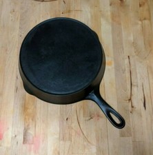 Rare Ghosted Wagner Sydney Vonhandle Cast Iron Skillet #8