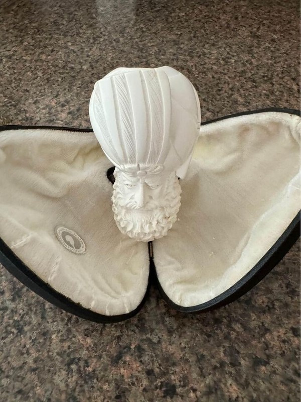 Turkish Meerschaum Pasha Sultan Pipe Intricate Detailing Amber Stem Hand Carved