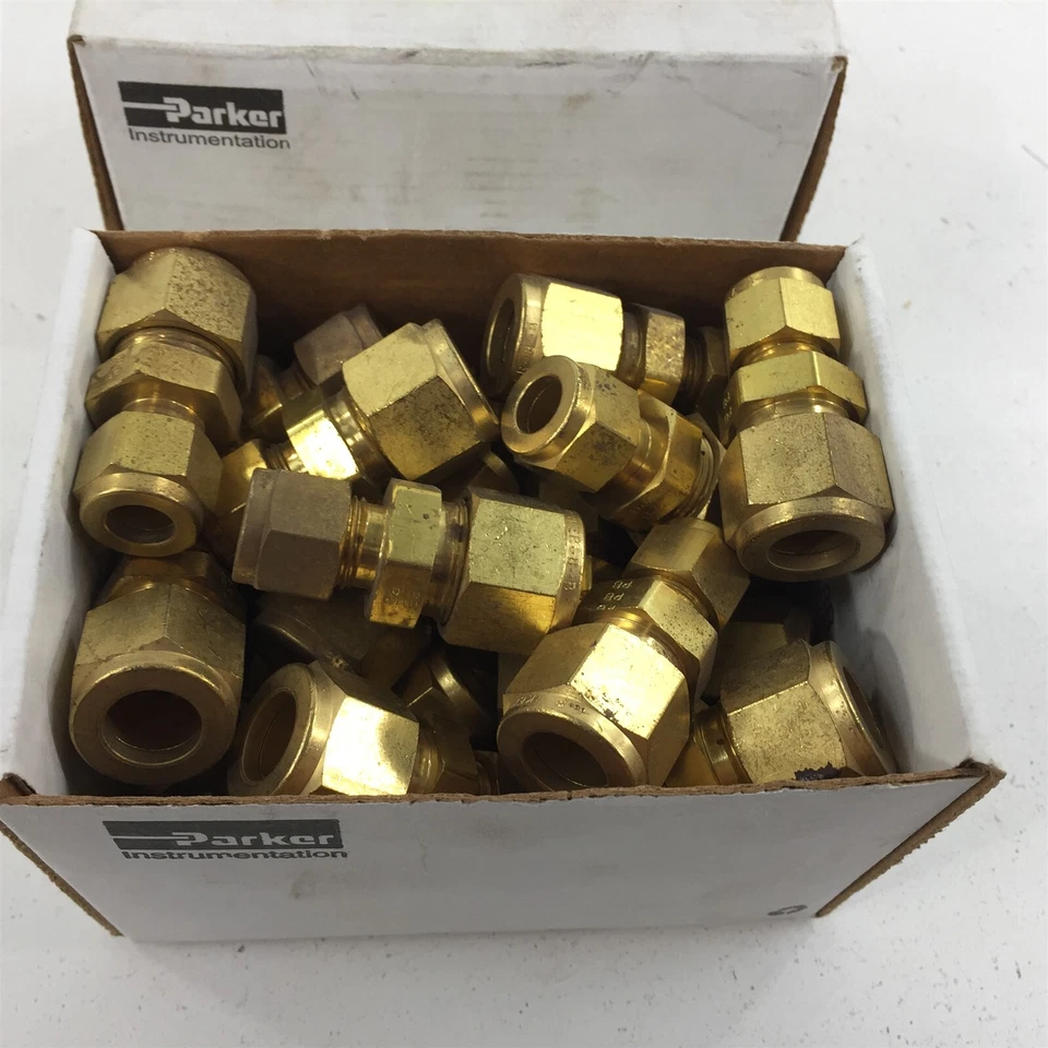 (30) Parker 8-6 HBZ-B Couplings 1/2" x 3/8" Reducer - Box of 30 - Image 3 of 4