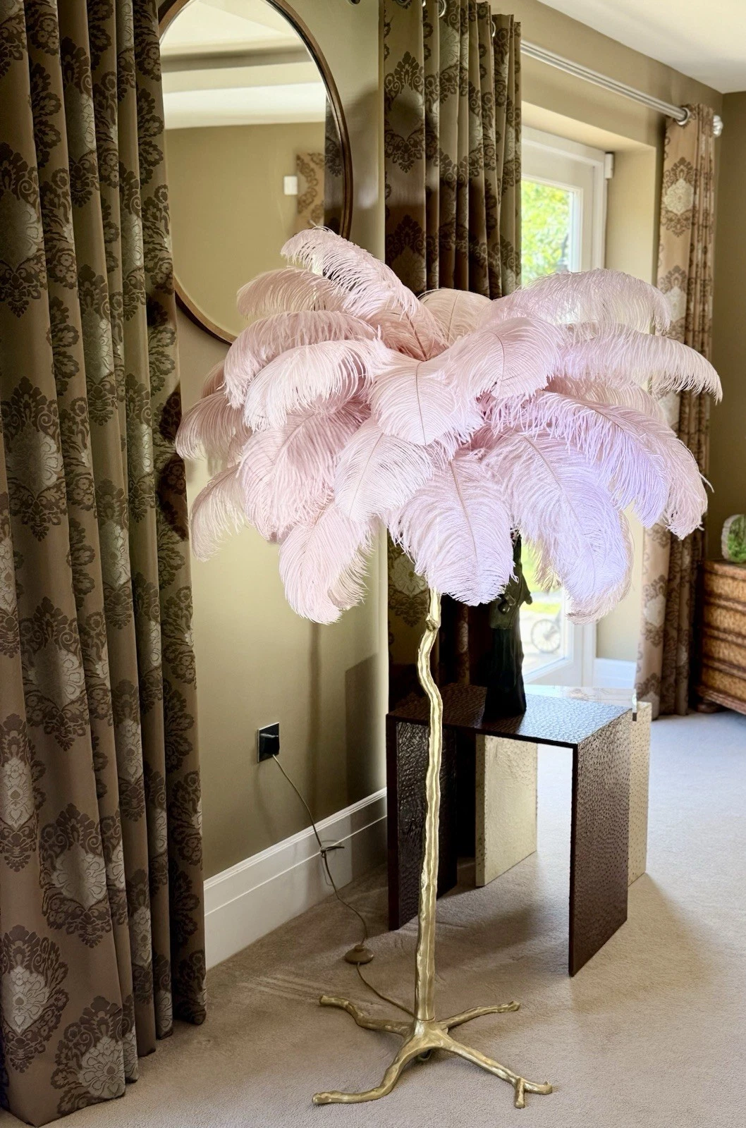 Gallery image 8 for Ostrich Feather Burlesque Floor Lamp With Brass Stand RRP £1,276