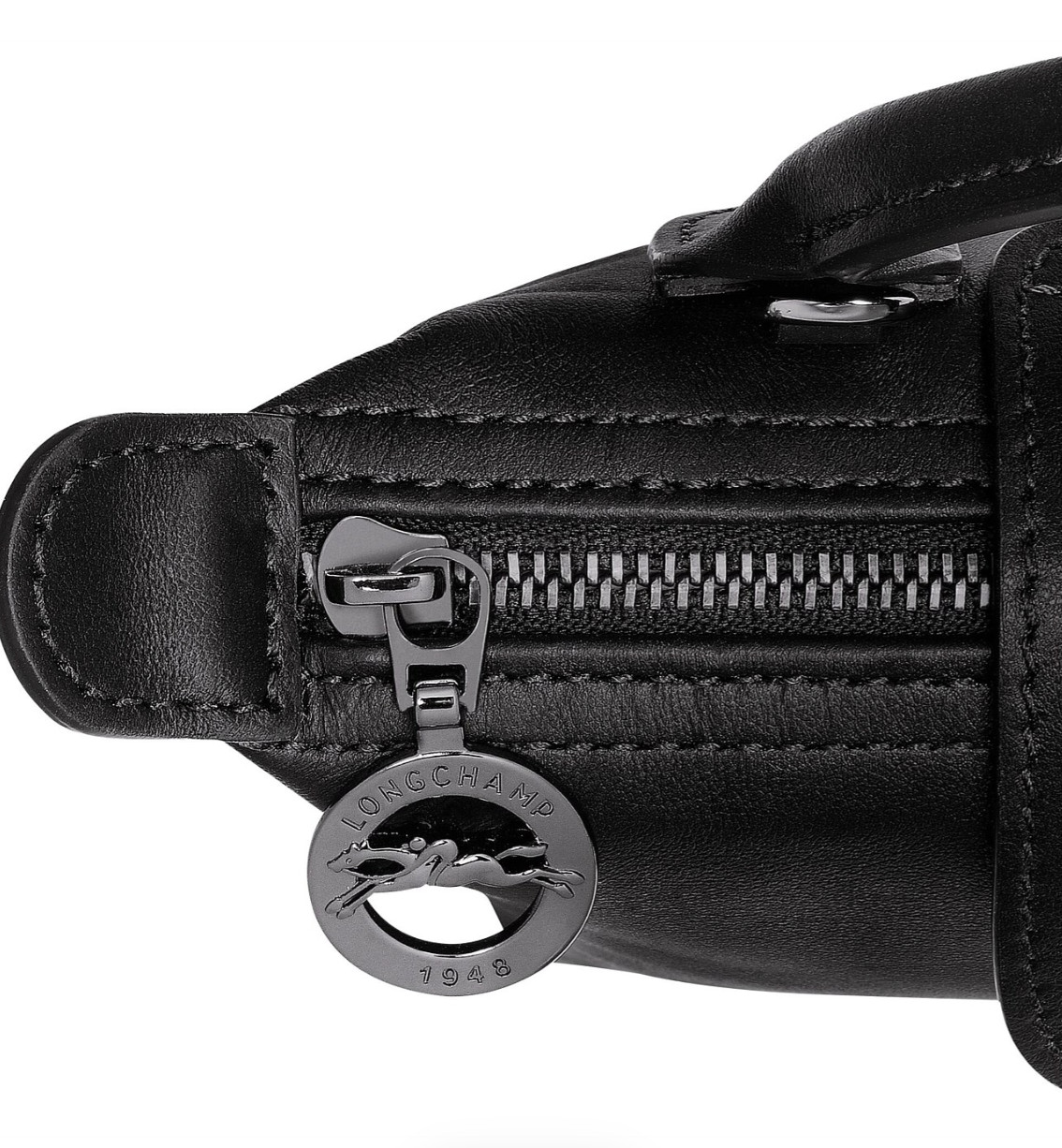 AUTHENTIC Longchamp Cuir Le Pliage Xtra XS Pouch Black Leather Crossbody Bag NWT image 5