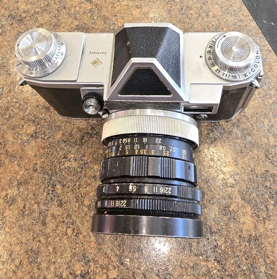 East German Zeiss Ikon Pentagon 1952-1957 Camera with Caspeco