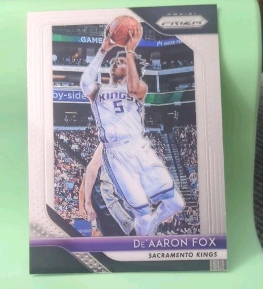 2018-19 Panini Prizm - De'Aaron Fox #151 Silver Prizm - Sacramento Kings 