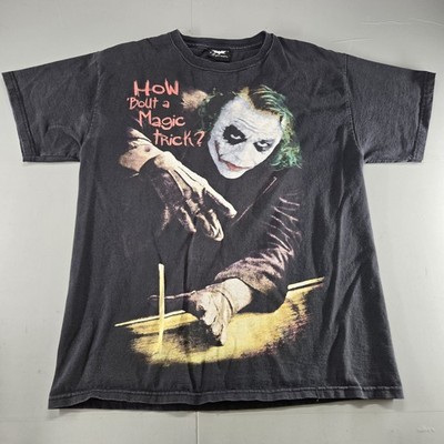2008 The Dark Knight Joker T-Shirt Size M ''How Bout A Magic Trick'' Heath Ledger