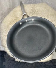 CALPHALON UNISON SLIDE FRYING PAN SKILLET 10" ALUMINUM W/ NON STICK SURFACE 1390