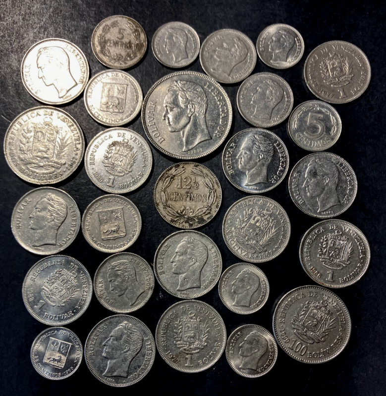 Old Venezuela Coin Lot - 1946-Present - 26 Great Coins - Lot U22