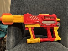 Iron Strike Blaster Nerf Dart Gun Iron Man 2 ...
