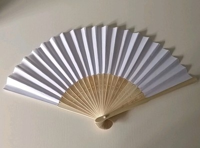 3 weiße Papier Bambus Fächer Papier Basteln 