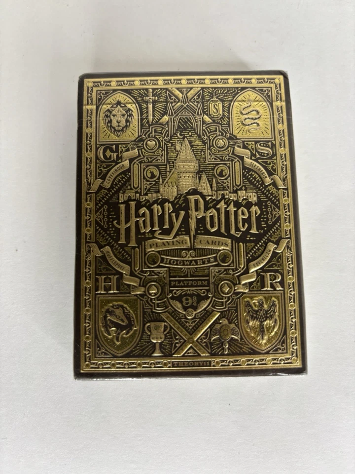 Baraja de póquer Theory11 Harry Potter Hogwarts amarilla de alta calidad Foto 3 de 4