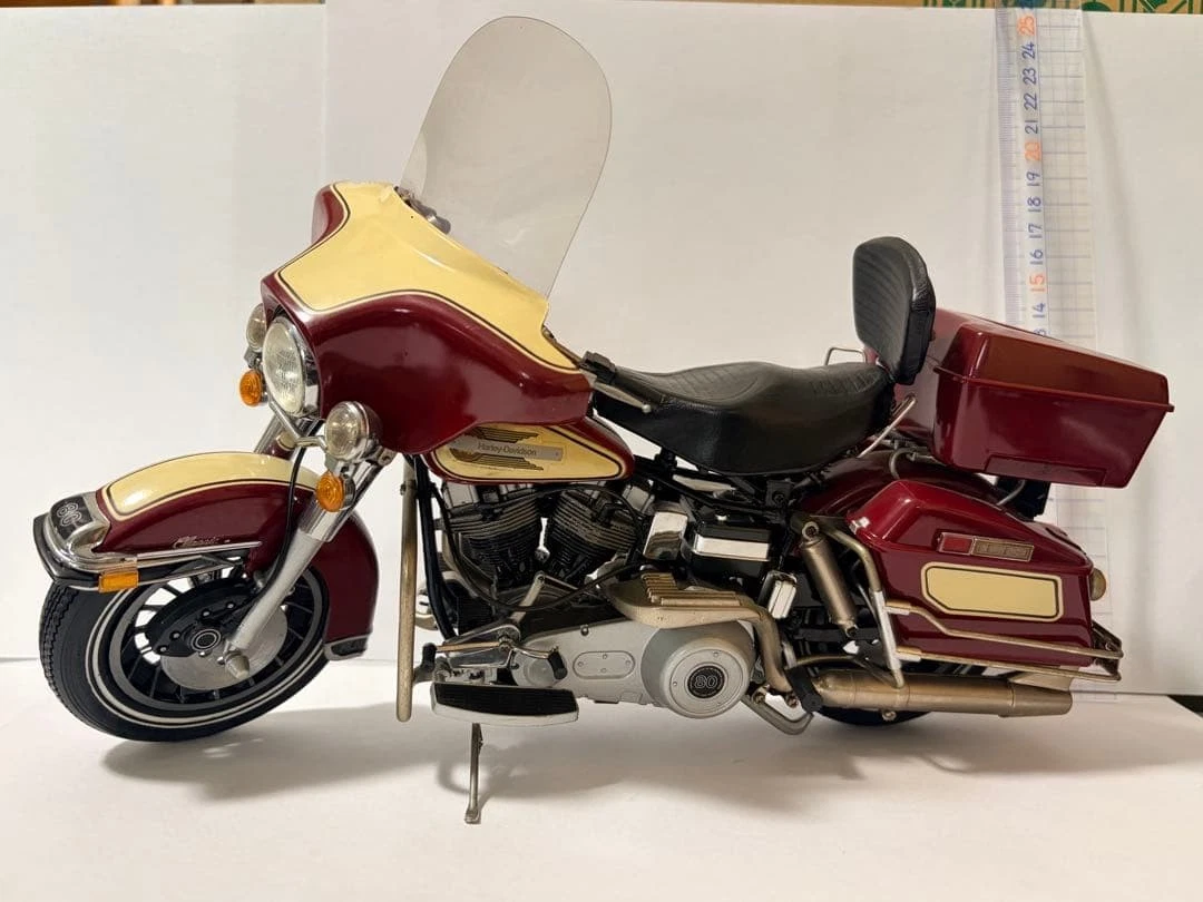 Harley-Davidson FLHClassic 1/6スケール Big size Rare kit Tamiya 1/6 Harley Davidson FLH Classic Black