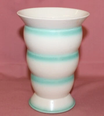 VILLEROY BOCH V&B alt Blumenvase weiß-grün gem 3025-4 Ø 11,5  H 15 cm Abpl 28097 - Bild 1 von 4