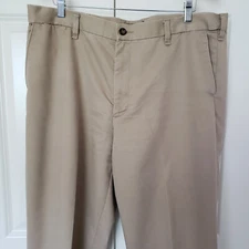 Dockers D3 Khaki Pants Mens 38 x 32 Flat Front Chinos Straight Leg High Rise