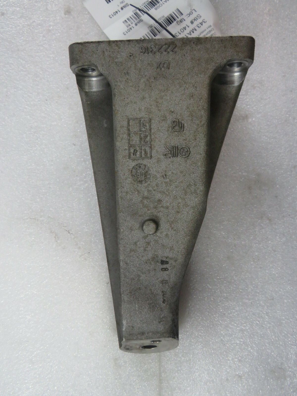 Maserati Granturismo, RH, Right Motor Mount Arm, Used, P/N 222316