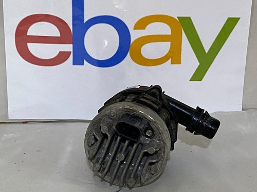 Mercedes Benz C Class C300 W206 2021 - 2025 Auxiliary Water Pump A0005000801 - Picture 4 of 6