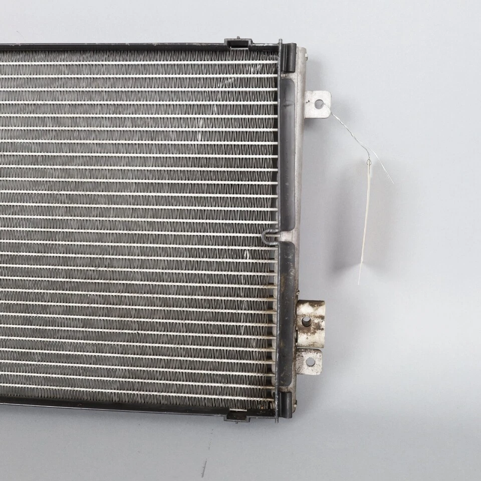 Condensador de aire acondicionado Porsche 911 997 Boxster Cayman 987 2005-2008 99657311103 uso OEM Foto 4 de 4