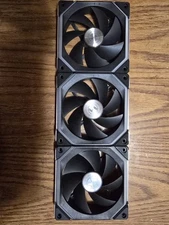 Lian Li UNI FAN SL V2 120mm Case Fan - Black (3-Pack)