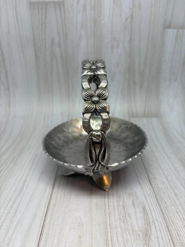 VTG Aluminum Hand Wrought Creations by Kent UNSIGNED Trinket Dish w/ Flower Foot - Image 2 of 4