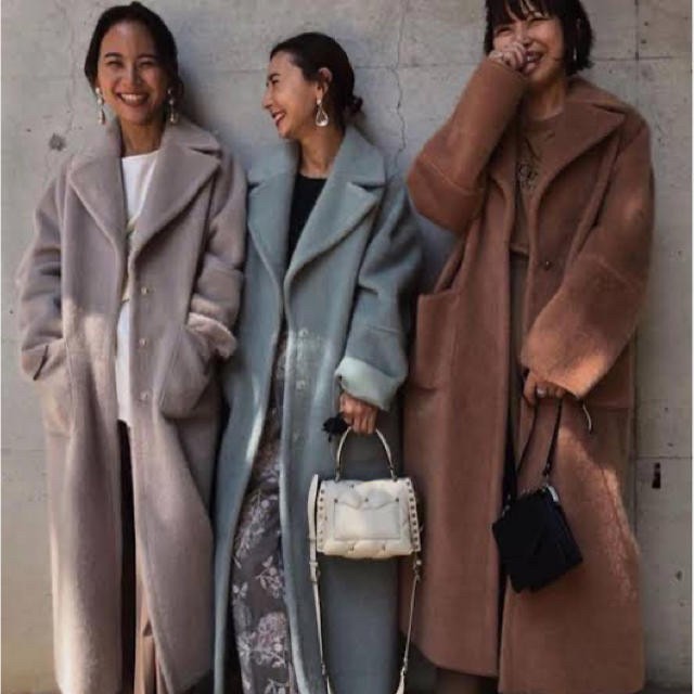 Drop ameri BLANKET LIKE FAKE MOUTON COAT - image 1