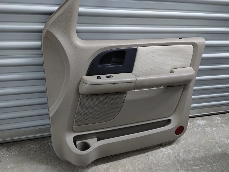 Ford Expedition 2003-2006 OEM bronceado pasajero puerta delantera derecha panel moldura  Foto 3 de 4