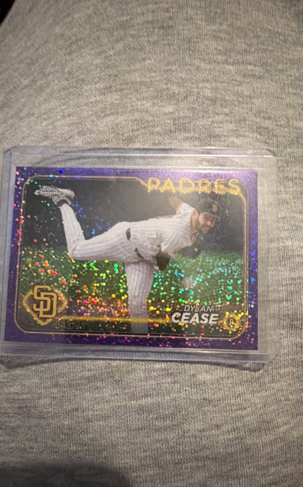 2024 Topps Chrome - Dylan Cease #224 Purple Speckle Refractor /299