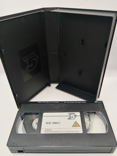 ELVIS PRESLEY ~ BLUE HAWAII ~ PAL REGION VHS Good Condition and Tested - Picture 3 of 3