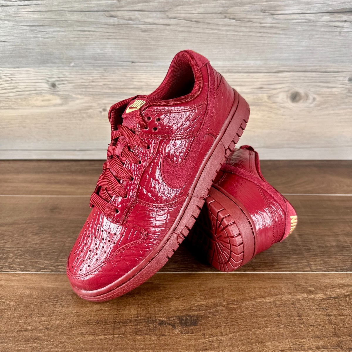 Nike Dunk Low Red Croc Womens Size 7.5 Dark Team Red Metallic Gold