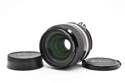 [NEUWERTIG] Nikon Ai-s Ais Nikkor 35mm f/2 MF Weitwinkelobjektiv F Mount...