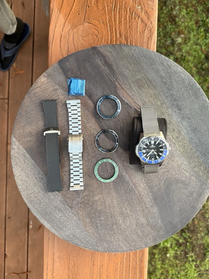 Formex Reef GMT With 3 interchangeable Bezels..Steel/Rubber/Mesh Straps! - Image 4 of 4