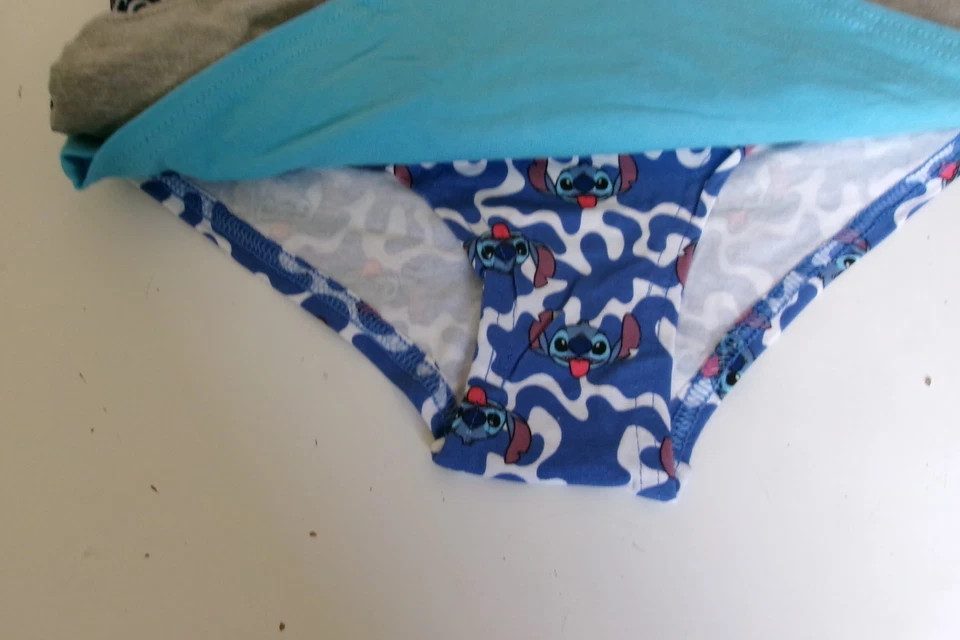 Tres Hipsters Disney Stitch Talla Grande Gris Azul y Estampado 95% Algodón Foto 3 de 4