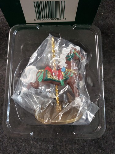 1989 Hallmark Keepsake Ornament ~ STAR - Carousel Horse 3nd In Collection. (SB4) - Picture 14 of 24