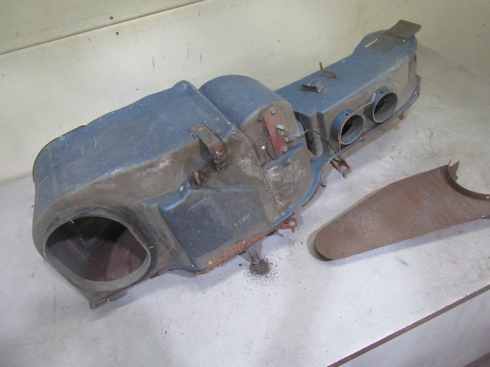 1964 Ford Galaxie 500 interior firewall heater core housing duct assembly fan - Image 2 of 4