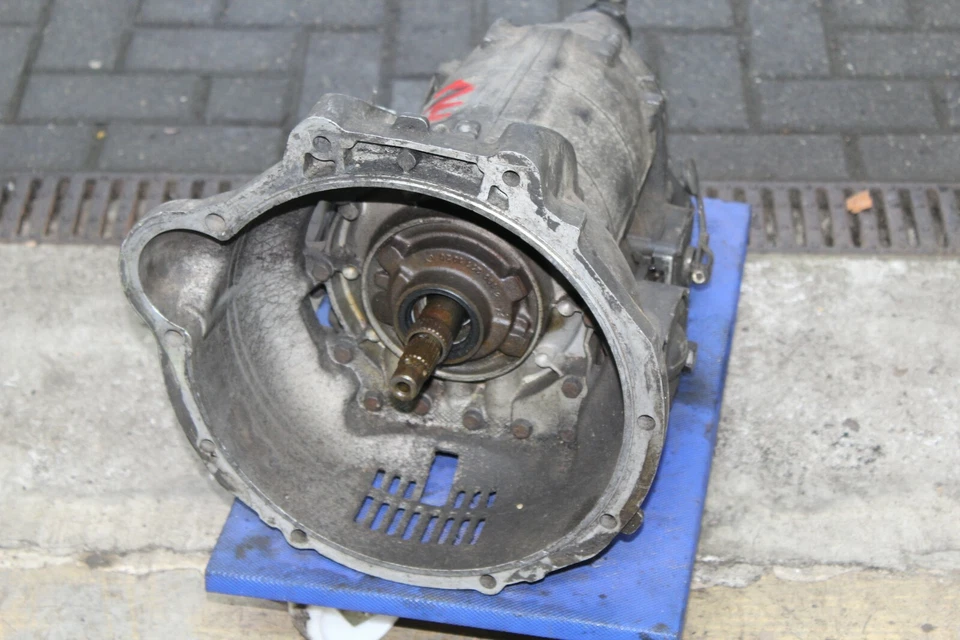 Mercedes Benz W116 W123 280S Se Automatic Transmission 722111 A1232700001 - Image 3 of 4