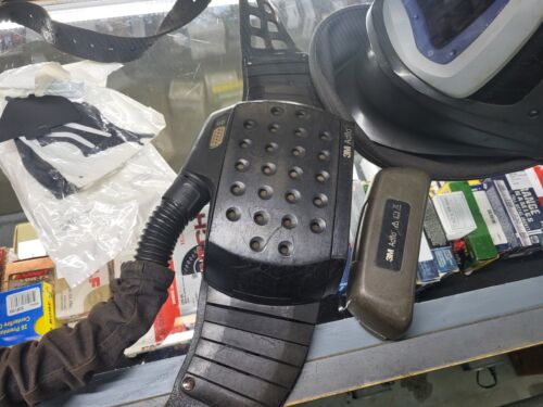 Speedglas 3M 9100 FX Air Adflo PAPR Flip up 9100XXi lens w/hood and extras - Picture 9 of 18