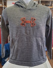 Under Armour Hoodie w/ Camo Logo  Hood Interior. Boy's YLG. Excellent Condition