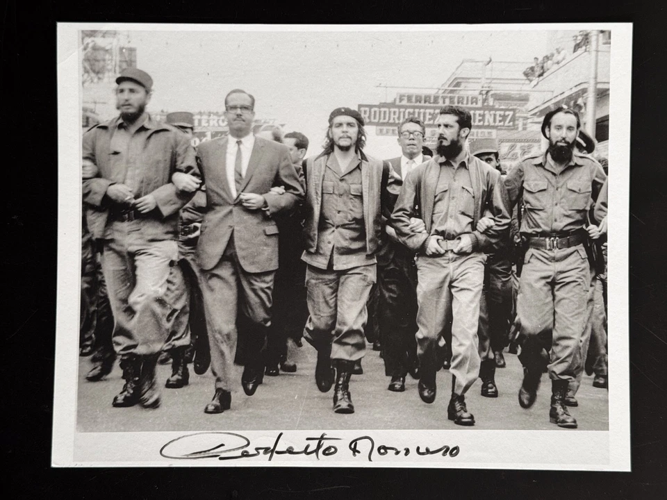 Lote de 3 impresiones firmadas por A. Korda y Roberto Romero - 1960 - Revolución Original Foto 3 de 4