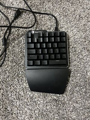 SADES Portable Mini Gaming Keypad 1 Hand Mechanical Gaming Keyboard RGB Backlite