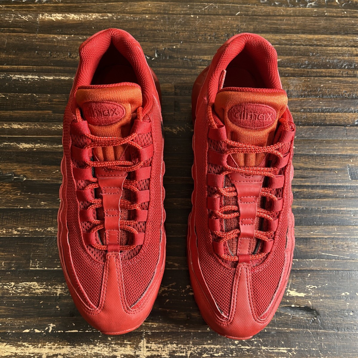Nike Mens Air Max 95 Shoes Sneakers Varsity Red Triple Red  display picture 3