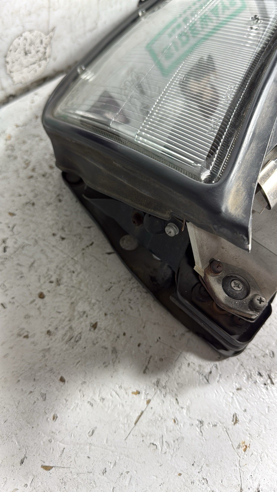 Lamborghini Diablo 1990-1996 Front Left Headlight