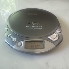 Sony Walkman D-F20 ESP MAX FM/AM Radio CD Player Silver with Preset Tested
