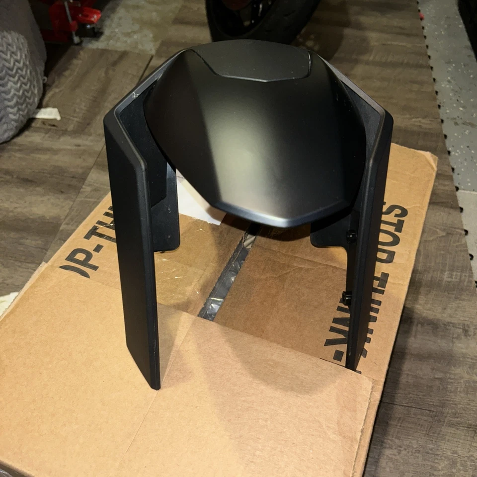 KTM 1390 Superduke R Evo Front Mudguard - Изображение 4 из 4