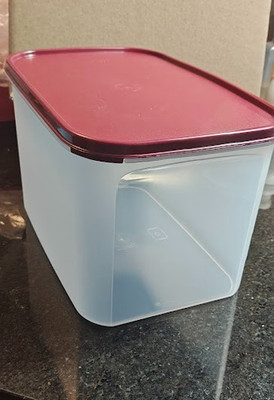 Tupperware Modular Mates CLEAR Rectangle #3 with DARK RED Seal New