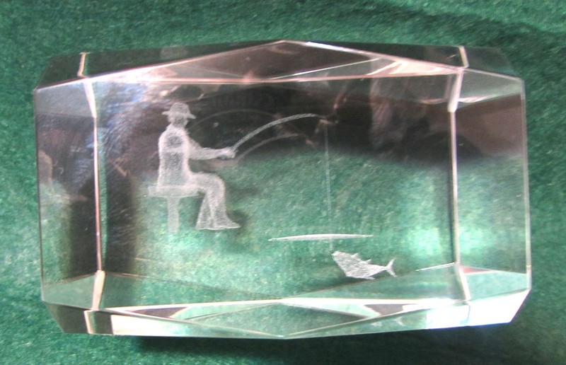 3D Laser Etched Glass Crystal Cube Fisherman Paperweight Fishing angling gift